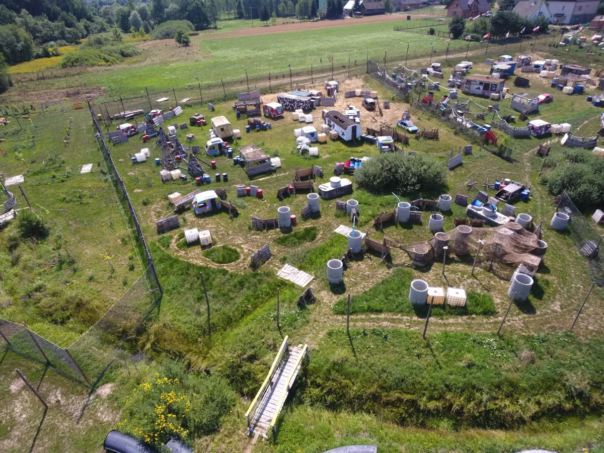 Ognisko i grill na urodzinach